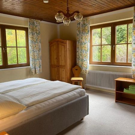 Haus Lindenhofer Apartman Emmersdorf an der Donau Szoba fotó