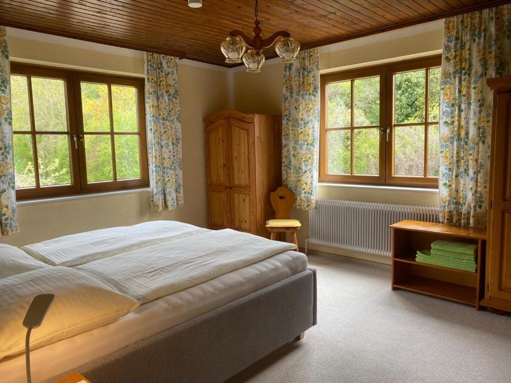 Haus Lindenhofer Apartman Emmersdorf an der Donau Szoba fotó